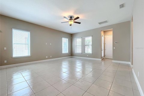 House in Orlando, Florida 5 bedrooms, 258.36 sq.m. № 1334086 - photo 17