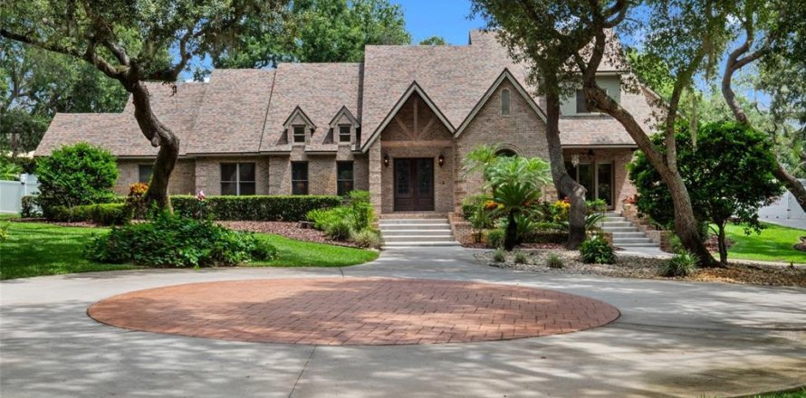 Casa en Clermont, Florida 5 dormitorios, 540.32 m2 № 1826385