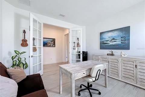 Купить виллу или дом в Нокомис, Флорида 13 комнат, 223.15м2, № 2148847 - фото 10