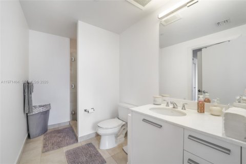 Copropriété à vendre à Miami, Floride: 2 chambres, 133.78 m2 № 2040785 - photo 14