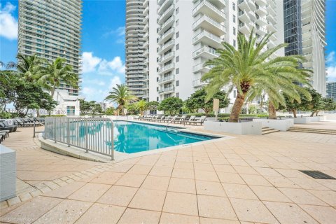 Copropriété à vendre à Miami, Floride: 2 chambres, 133.78 m2 № 2040785 - photo 20