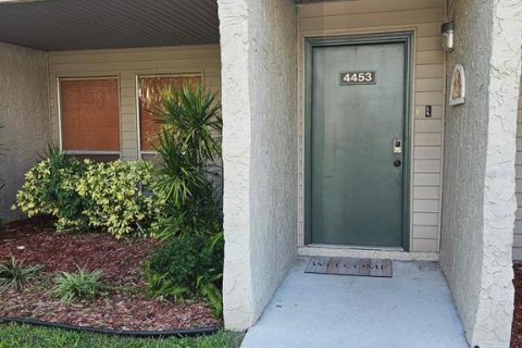 Touwnhouse à louer à Sarasota, Floride: 3 chambres, 141.21 m2 № 2399201 - photo 2