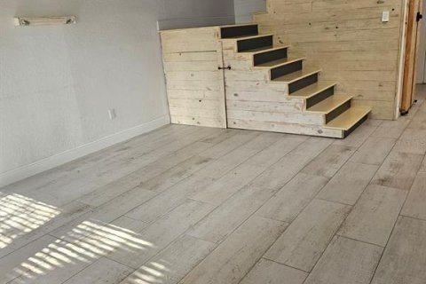 Touwnhouse à louer à Sarasota, Floride: 3 chambres, 141.21 m2 № 2399201 - photo 8