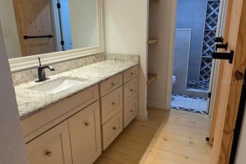 Touwnhouse à louer à Sarasota, Floride: 3 chambres, 141.21 m2 № 2399201 - photo 10
