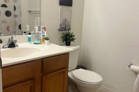 Condominio en venta en Kissimmee, Florida, 3 dormitorios, 120.4 m2 № 1690065 - foto 16