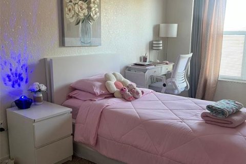 Condominio en venta en Kissimmee, Florida, 3 dormitorios, 120.4 m2 № 1690065 - foto 10