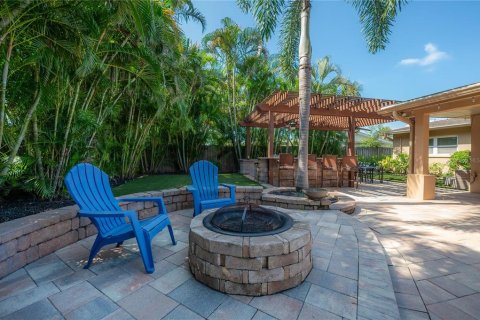 House in Tampa, Florida 4 bedrooms, 177.44 sq.m. № 1886942 - photo 24