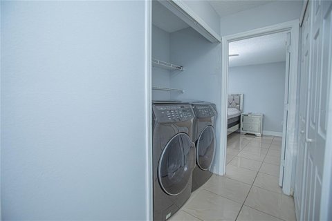 Casa en venta en Orlando, Florida, 4 dormitorios, 143.07 m2 № 2223769 - foto 12