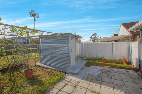Casa en venta en Orlando, Florida, 4 dormitorios, 143.07 m2 № 2223769 - foto 15