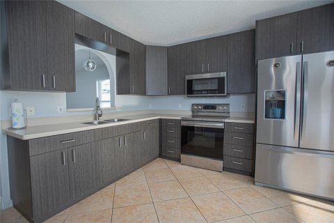 Casa en venta en Orlando, Florida, 4 dormitorios, 143.07 m2 № 2223769 - foto 6