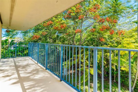 Condominio en alquiler en Palmetto Bay, Florida, 2 dormitorios, 91.04 m2 № 2240123 - foto 11