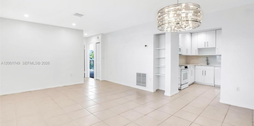 Condominio en Palmetto Bay, Florida, 2 dormitorios № 2240123