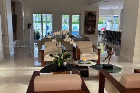 Casa en venta en Miami, Florida, 4 dormitorios, 311.5 m2 № 1759219 - foto 8