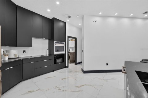 Casa en venta en Valrico, Florida, 4 dormitorios, 248.98 m2 № 2349189 - foto 14