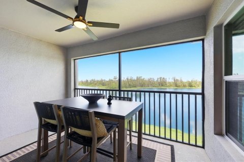 Copropriété à vendre à Punta Gorda, Floride: 2 chambres, 133.59 m2 № 2361517 - photo 2