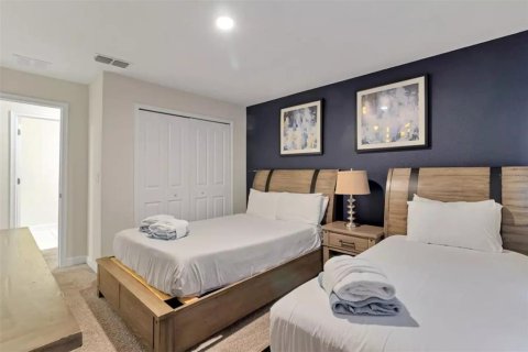Townhouse in STOREY LAKE in Kissimmee, Florida 4 bedrooms, 177.81 sq.m. № 1288610 - photo 23
