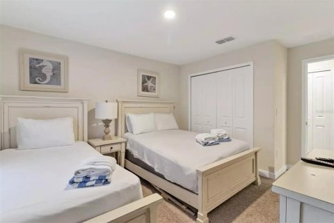 Townhouse in STOREY LAKE in Kissimmee, Florida 4 bedrooms, 177.81 sq.m. № 1288610 - photo 19