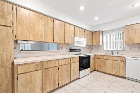 Casa en venta en Palm Harbor, Florida, 2 dormitorios, 123.75 m2 № 2330040 - foto 16