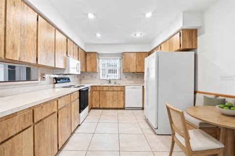 Casa en venta en Palm Harbor, Florida, 2 dormitorios, 123.75 m2 № 2330040 - foto 17