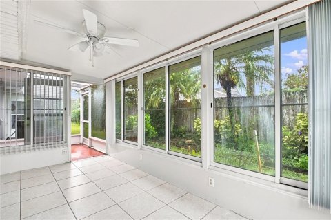 Casa en venta en Palm Harbor, Florida, 2 dormitorios, 123.75 m2 № 2330040 - foto 11