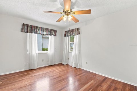 Casa en venta en Palm Harbor, Florida, 2 dormitorios, 123.75 m2 № 2330040 - foto 27