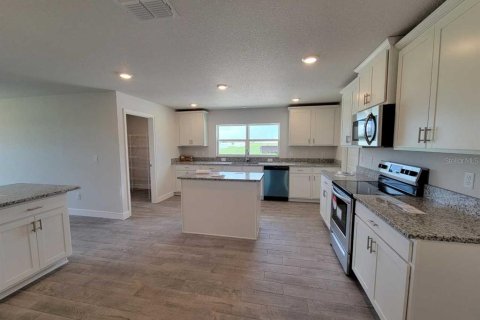 House in Ocala, Florida 4 bedrooms, 278.71 sq.m. № 1831337 - photo 4