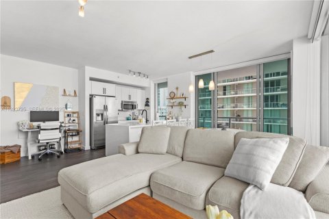 Купить кондоминиум в Майами, Флорида 2 спальни, 102.84м2, № 1982110 - фото 11