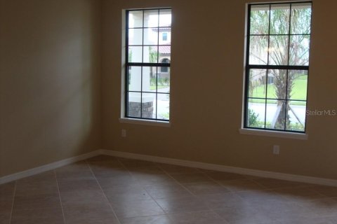Villa ou maison à louer à Sarasota, Floride: 3 chambres, 164.44 m2 № 2400971 - photo 4