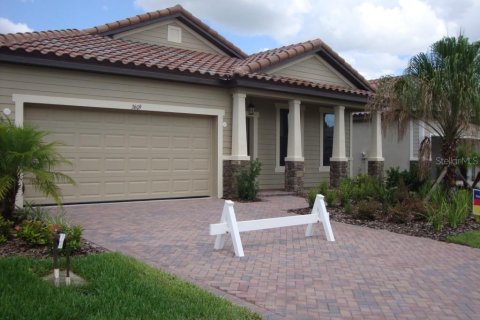 Villa ou maison à louer à Sarasota, Floride: 3 chambres, 164.44 m2 № 2400971 - photo 2