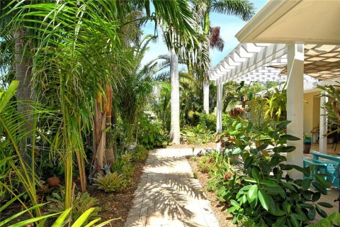 House in Bradenton, Florida 4 bedrooms, 251.77 sq.m. № 1827972 - photo 4