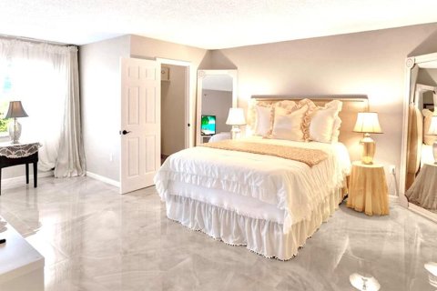 Condominio en venta en Lauderhill, Florida, 2 dormitorios, 117.06 m2 № 2199287 - foto 6