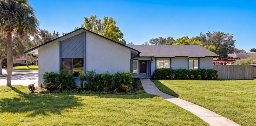 Casa en Casselberry, Florida 4 dormitorios, 189.33 m2 № 2419116