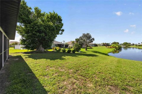 Villa ou maison à vendre à Rotonda, Floride: 3 chambres, 124.02 m2 № 2277765 - photo 29