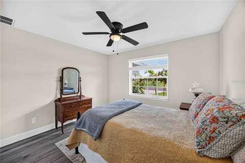 Villa ou maison à vendre à Rotonda, Floride: 3 chambres, 124.02 m2 № 2277765 - photo 18
