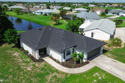 Villa ou maison à vendre à Rotonda, Floride: 3 chambres, 124.02 m2 № 2277765 - photo 30