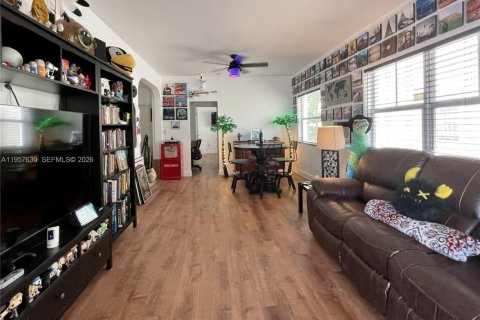 Condominio en venta en Miami Beach, Florida, 1 dormitorio, 57.6 m2 № 2019866 - foto 15