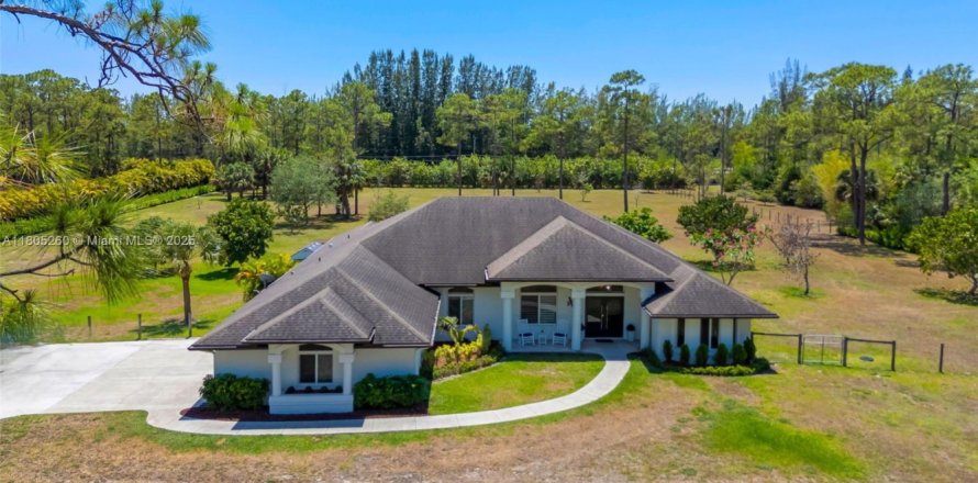 Villa ou maison à Palm Beach Gardens, Floride 5 chambres, 309.27 m2 № 2037563