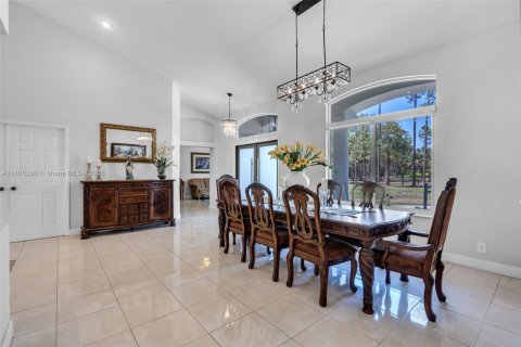 Villa ou maison à vendre à Palm Beach Gardens, Floride: 5 chambres, 309.27 m2 № 2037563 - photo 13