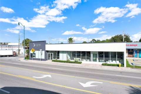 Купить коммерческую недвижимость в Майами, Флорида № 2024085 - фото 5