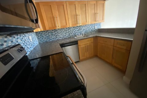 Снять в аренду кондоминиум в Хайалиа, Флорида 1 спальня, 80.82м2, № 1973003 - фото 4