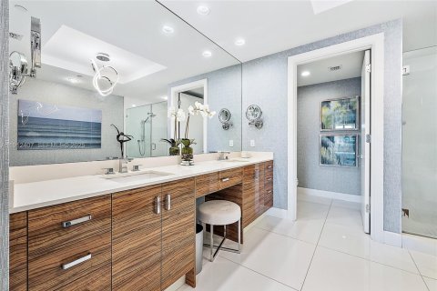 Copropriété à vendre à Palm Beach Gardens, Floride: 3 chambres, 304.91 m2 № 2082329 - photo 16