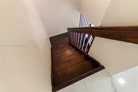 Touwnhouse à louer à Cooper City, Floride: 3 chambres, 154.78 m2 № 2091247 - photo 15