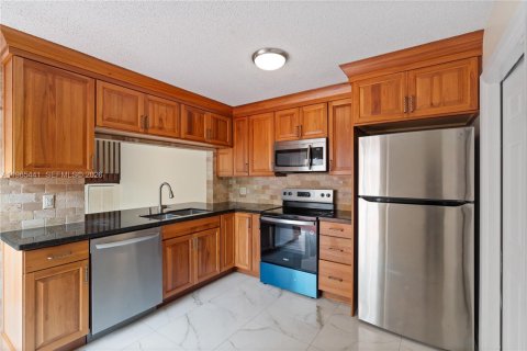 Touwnhouse à louer à Cooper City, Floride: 3 chambres, 154.78 m2 № 2091247 - photo 30