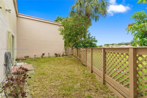 Touwnhouse à louer à Cooper City, Floride: 3 chambres, 154.78 m2 № 2091247 - photo 5