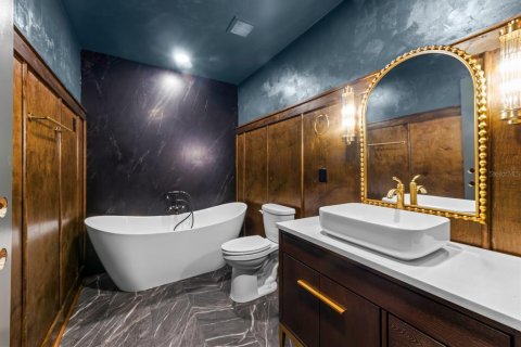 Купить виллу или дом в Куинси, Флорида 9 комнат, 174.01м2, № 2148203 - фото 18
