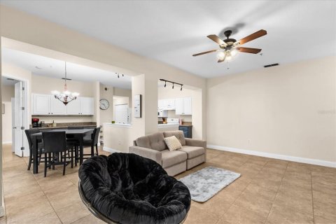 Condominio en alquiler en Tampa, Florida, 2 dormitorios, 130.53 m2 № 1853864 - foto 7
