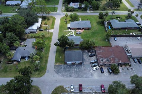 Commercial property in Chiefland, Florida 121.7 sq.m. № 2206727 - photo 30