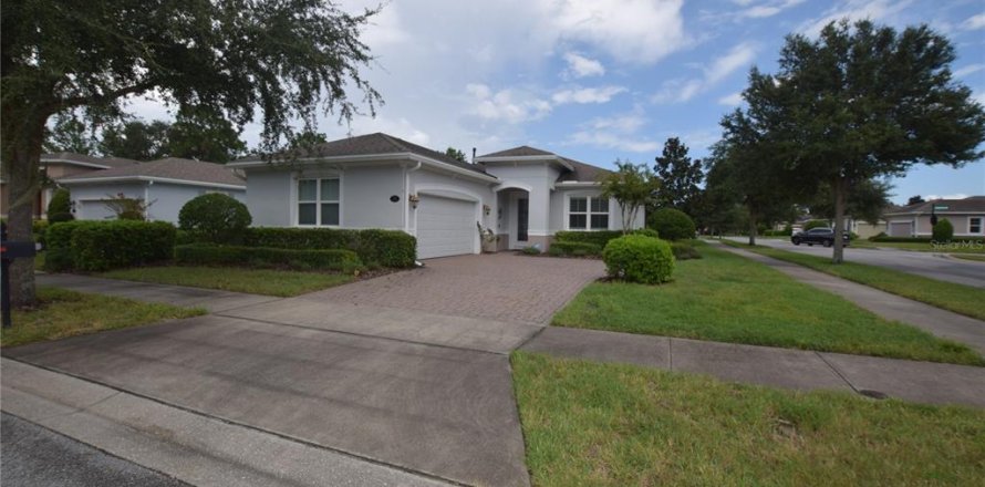 Casa en DeLand, Florida 3 dormitorios, 186.27 m2 № 1917431