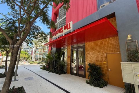 Condo in Miami, Florida № 2243206 - photo 3