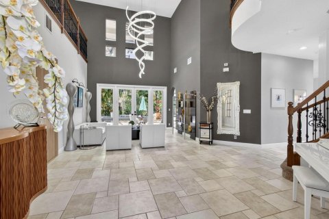 House in Wellington, Florida 6 bedrooms, 391.12 sq.m. № 2253027 - photo 8
